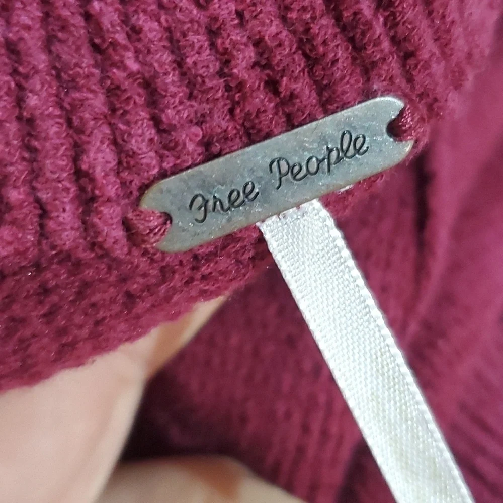 Free people burgandy ribbed mock collar long sleeve oversized top